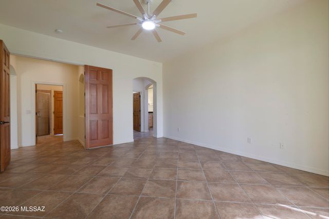 5805 W Oasis Road, Tucson, AZ 85742