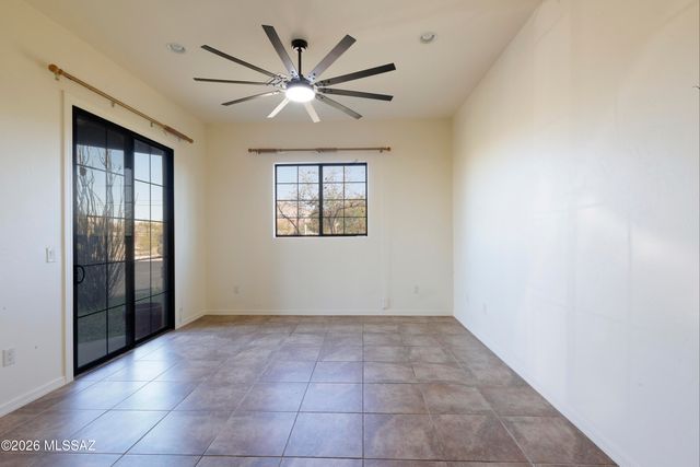 5805 W Oasis Road, Tucson, AZ 85742
