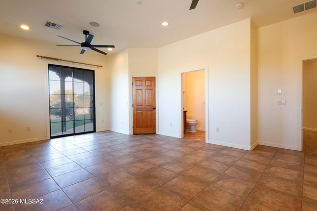 5805 W Oasis Road, Tucson, AZ 85742