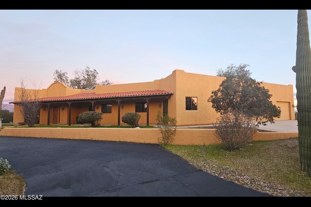 5805 W Oasis Road, Tucson, AZ 85742
