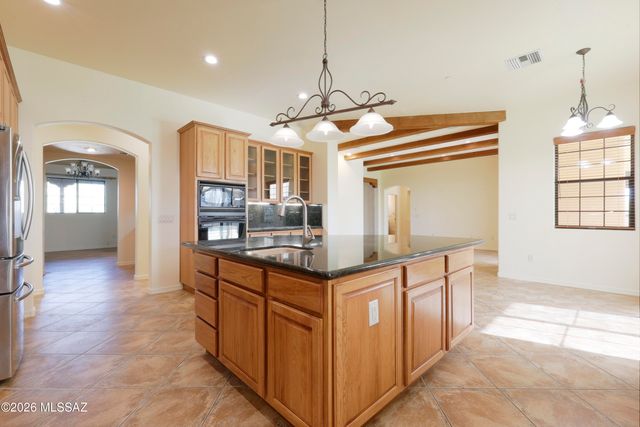 5805 W Oasis Road, Tucson, AZ 85742