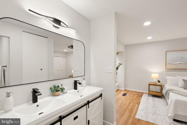 3415 WHEATWHEEL LN, Annandale, VA 22003