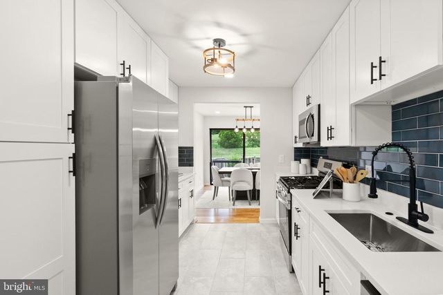 3415 WHEATWHEEL LN, Annandale, VA 22003