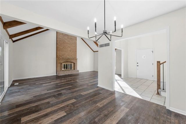 14417 S Locust Street, Olathe, KS 66062