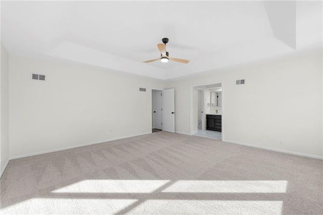 14417 S Locust Street, Olathe, KS 66062