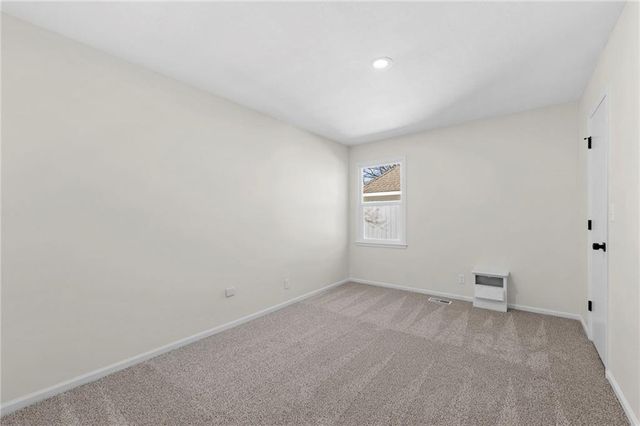 14417 S Locust Street, Olathe, KS 66062