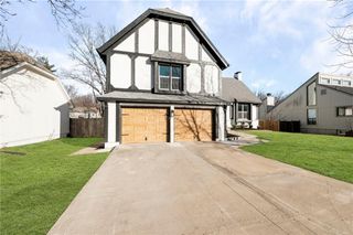 14417 S Locust Street, Olathe, KS 66062