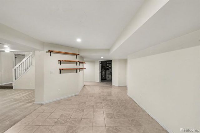 5576 Juneberry Court, Waterford, MI 48329
