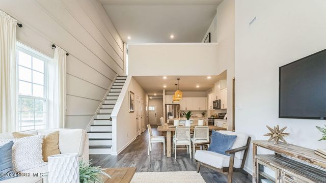 67 Penny Lane, Neptune Township, NJ 07753