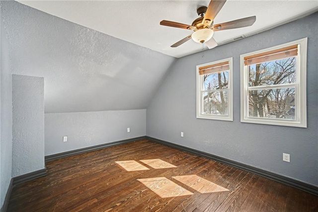 1129 Cleveland Avenue, Kansas City, KS 66104