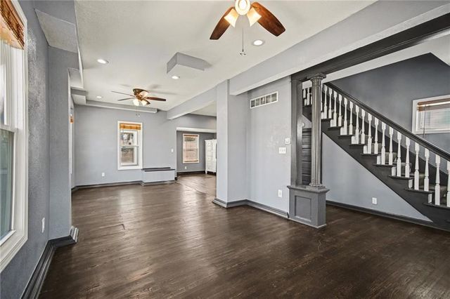 1129 Cleveland Avenue, Kansas City, KS 66104