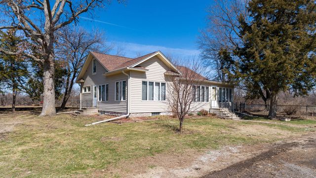 1745 S Utah Avenue, Davenport, IA 52804