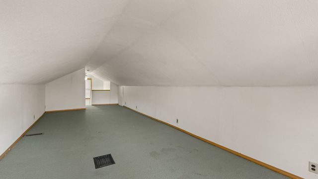 1745 S Utah Avenue, Davenport, IA 52804