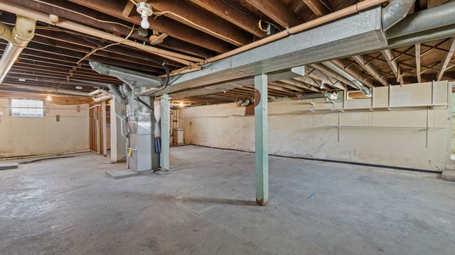 1745 S Utah Avenue, Davenport, IA 52804