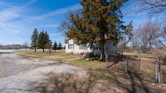 1745 S Utah Avenue, Davenport, IA 52804