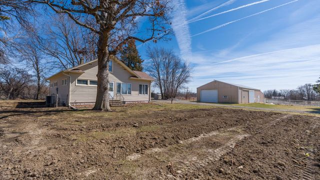 1745 S Utah Avenue, Davenport, IA 52804