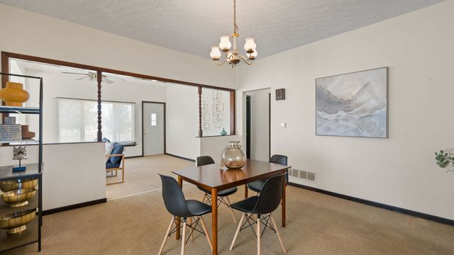 1745 S Utah Avenue, Davenport, IA 52804