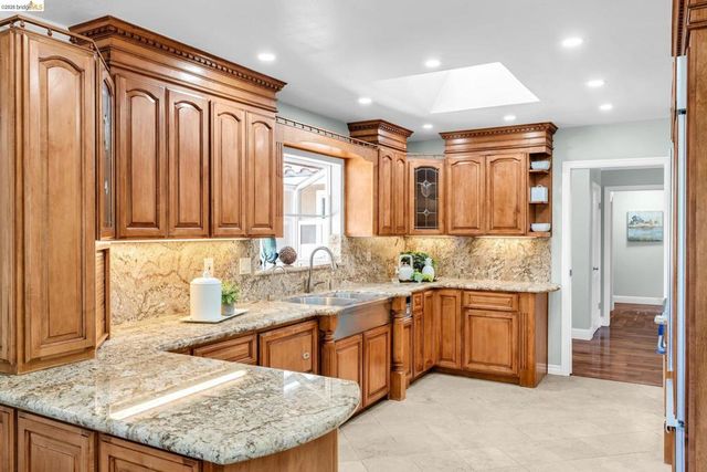 2618 Via Verde, Walnut Creek, CA 94598