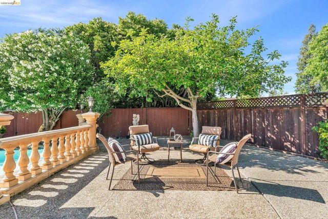 2618 Via Verde, Walnut Creek, CA 94598
