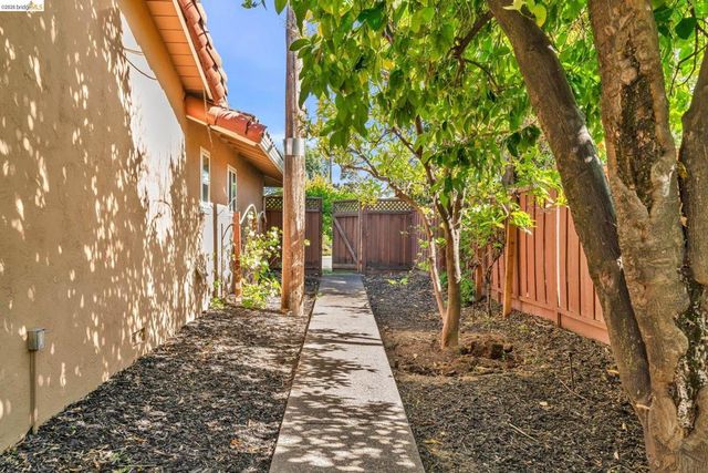 2618 Via Verde, Walnut Creek, CA 94598