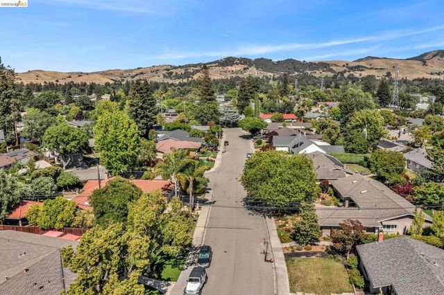 2618 Via Verde, Walnut Creek, CA 94598