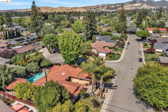 2618 Via Verde, Walnut Creek, CA 94598