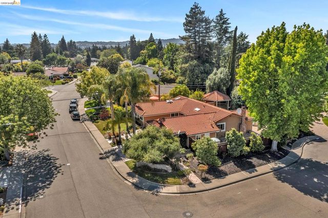 2618 Via Verde, Walnut Creek, CA 94598