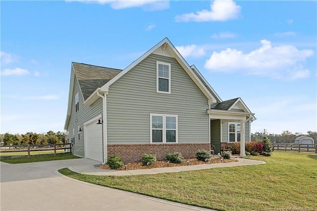 380 Sweet Grass Lane, Raeford, NC 28376