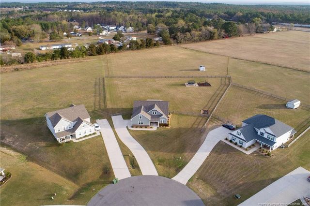 380 Sweet Grass Lane, Raeford, NC 28376
