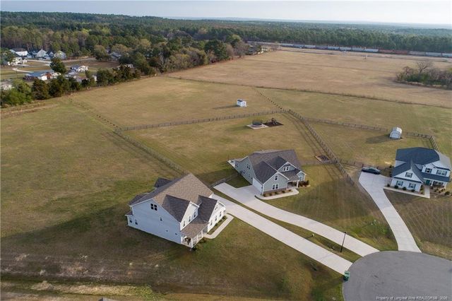 380 Sweet Grass Lane, Raeford, NC 28376