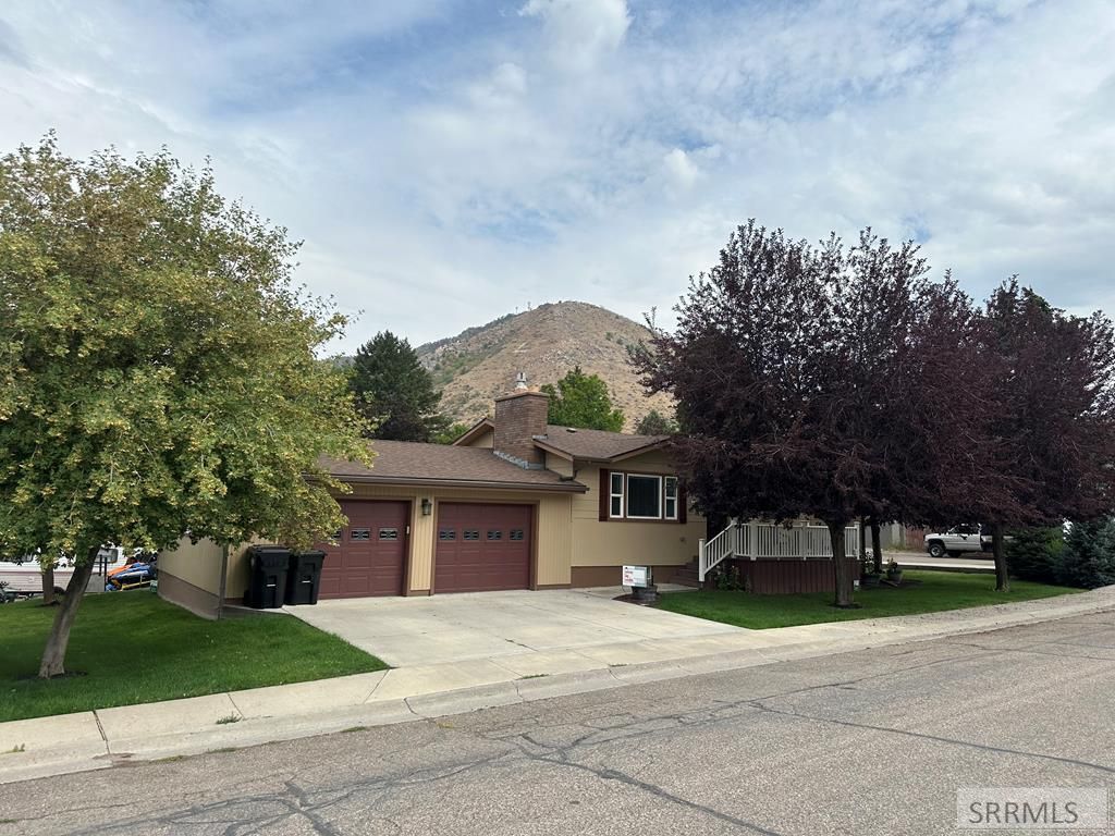 Image 1 of property listing at 72 S 3rd W, Lava Hot Springs, ID 83246