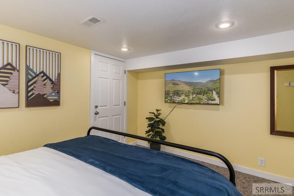 Image 33 of property listing at 72 S 3rd W, Lava Hot Springs, ID 83246