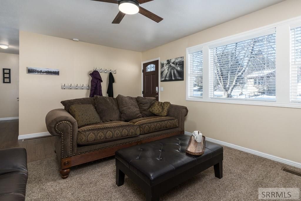 Image 7 of property listing at 72 S 3rd W, Lava Hot Springs, ID 83246