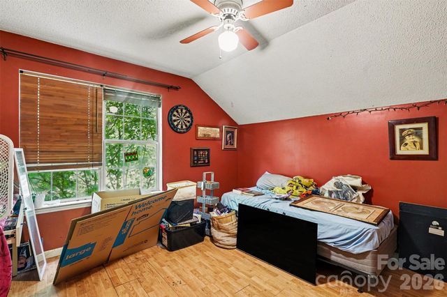 702 Foxborough Road, Charlotte, NC 28213