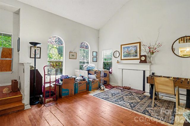 702 Foxborough Road, Charlotte, NC 28213