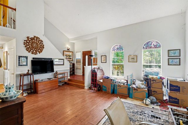 702 Foxborough Road, Charlotte, NC 28213