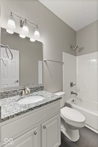 6051 Copeland Mills Court, Indianapolis, IN 46221