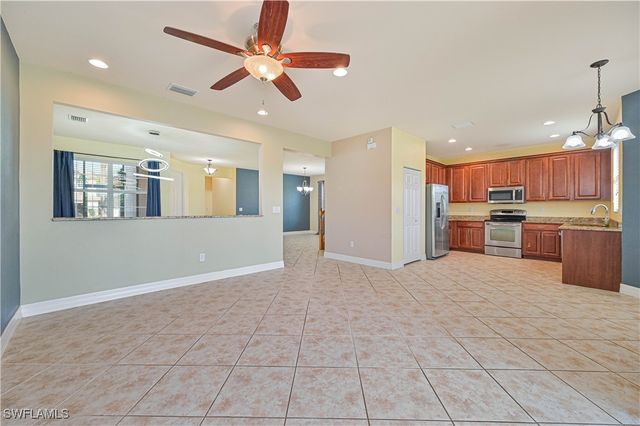 11041 Yellow Poplar DR, Fort Myers, FL 33913