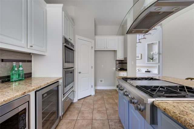 9817 Royal New Kent DR, Austin, TX 78717