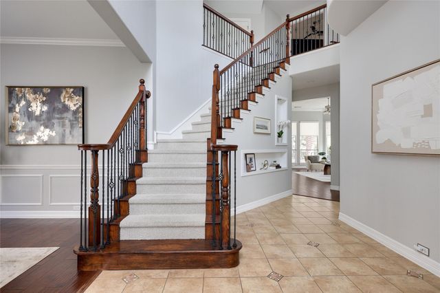 9817 Royal New Kent DR, Austin, TX 78717