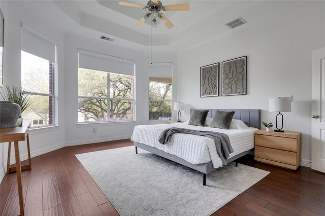 9817 Royal New Kent DR, Austin, TX 78717