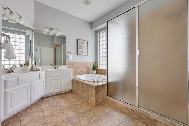 9817 Royal New Kent DR, Austin, TX 78717