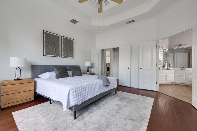 9817 Royal New Kent DR, Austin, TX 78717