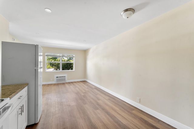 901 N F Street 5, Lake Worth Beach, FL 33460