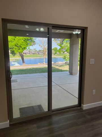 8230 Lake Shore Dr, Chowchilla, CA 93610