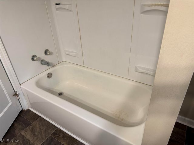 1222 E 360th Street, Eastlake, OH 44095