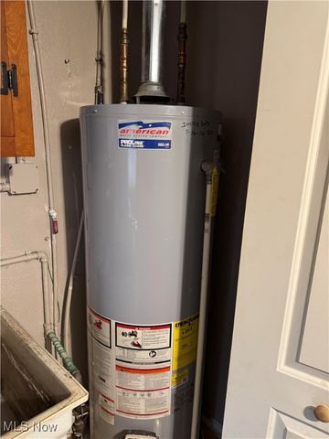 1222 E 360th Street, Eastlake, OH 44095