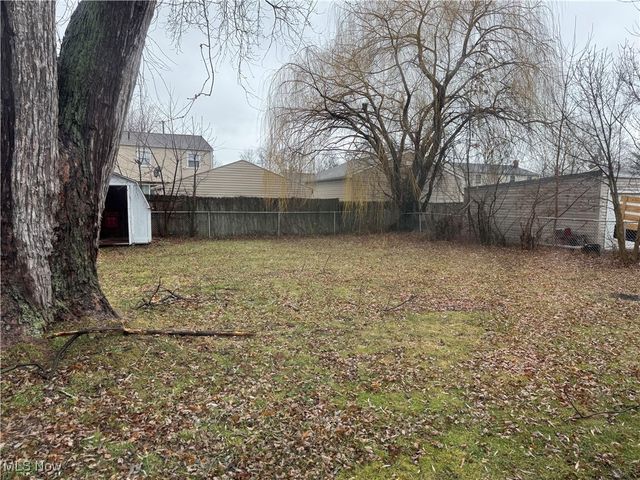 1222 E 360th Street, Eastlake, OH 44095