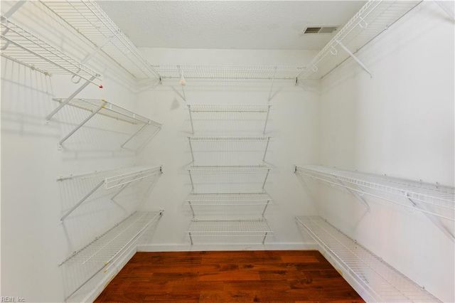 1102 Noble Walk CT, Virginia Beach, VA 23454