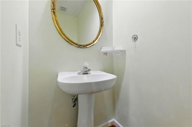 1102 Noble Walk CT, Virginia Beach, VA 23454